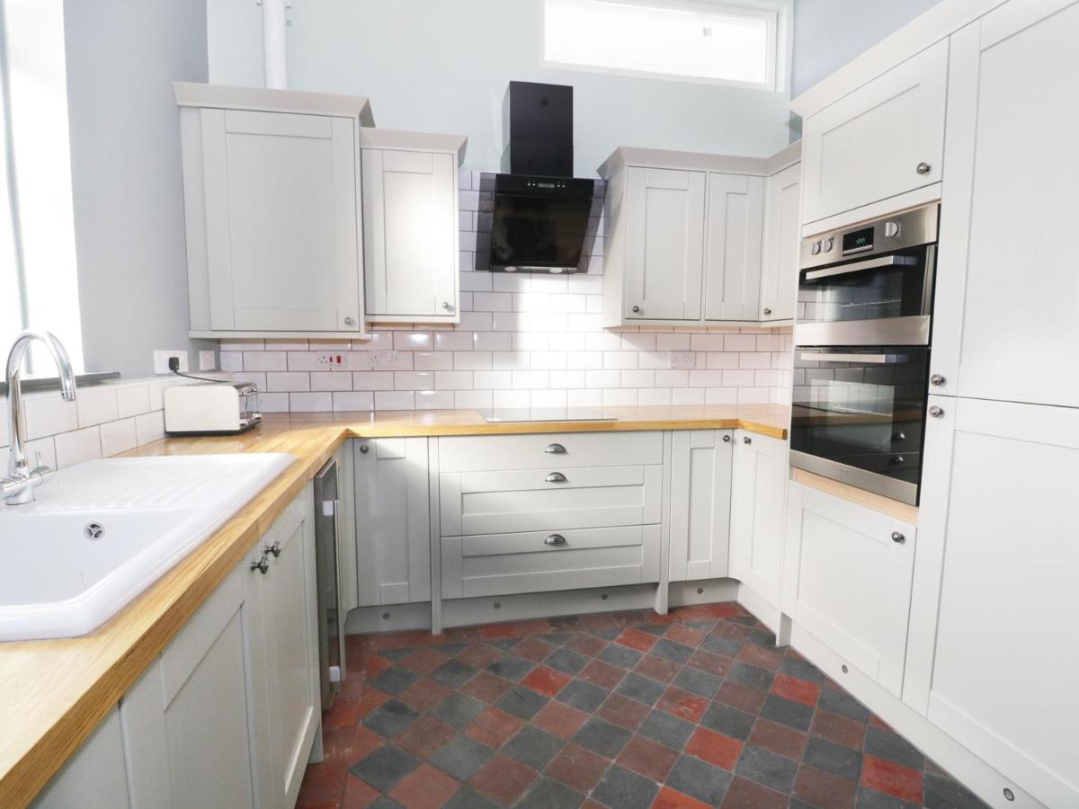 No 1 Church Cottages Llanelli Extérieur photo